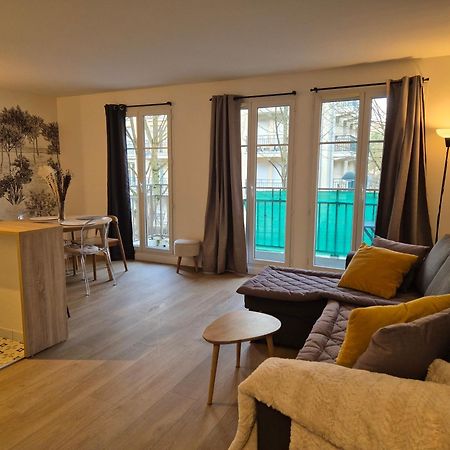 Appartement Cosy Pres Du Rer 谢西 外观 照片