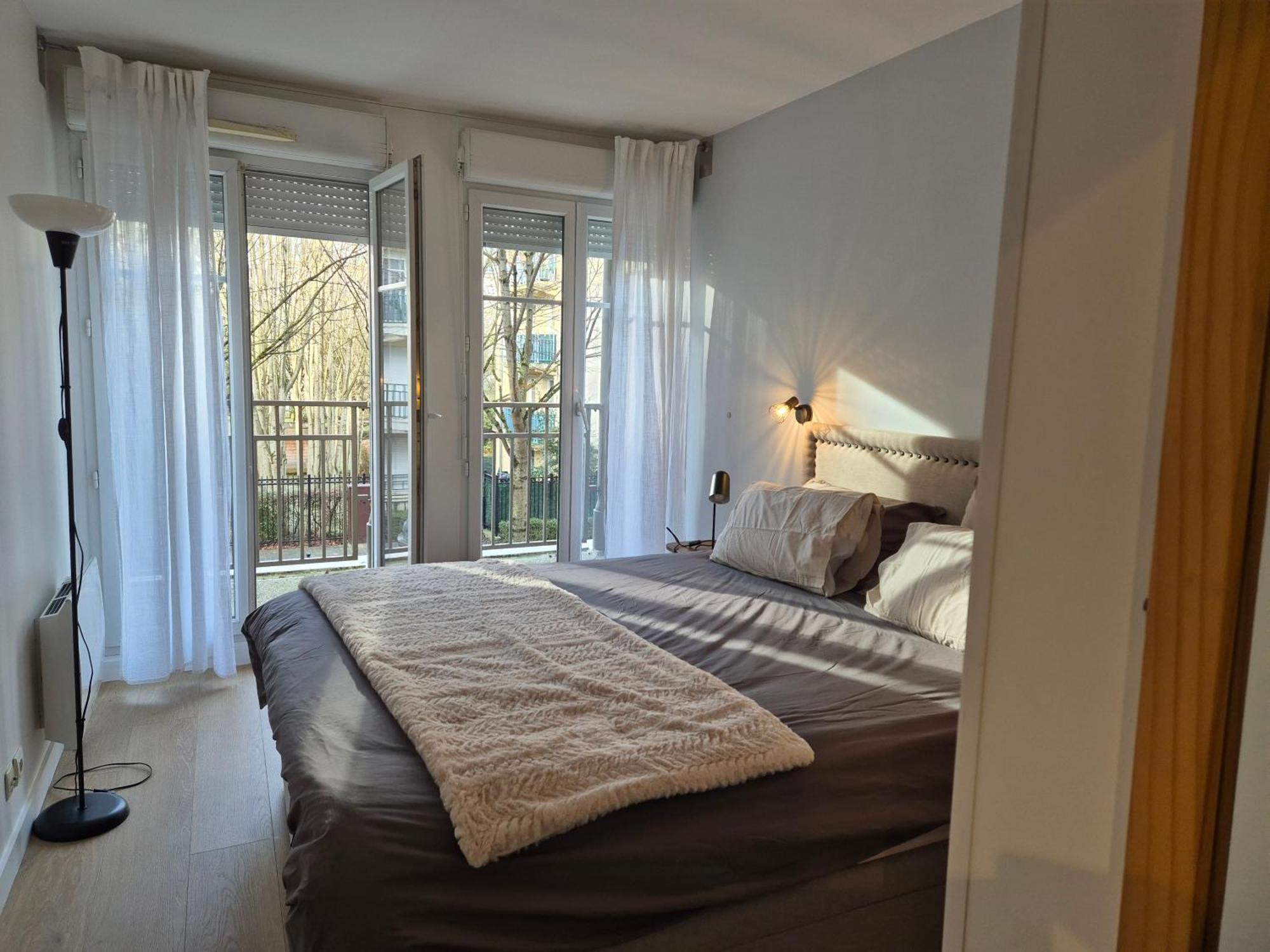 Appartement Cosy Pres Du Rer 谢西 外观 照片